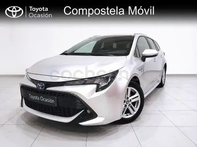Usado Toyota Corolla Active 122 CV (89 kW) 2022 Gris / plata Familiar