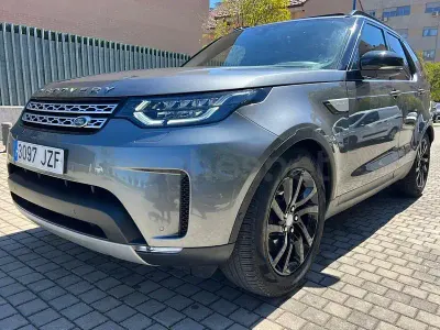 Usado Land Rover Discovery HSE Luxury 340 CV (250 kW) 2017 Gris / plata SUV