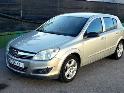 usado Opel Astra 1.7CDTi Cosmo