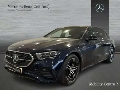 Usado Mercedes E300 313 CV (230 kW) 2025 Azul Berlina