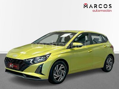 Amarillo (klass my19) Usado 2024 Hyundai i20 | 15.400 € (Precio justo)