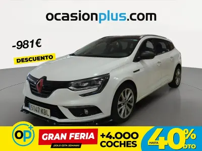 Usado Renault Mégane GrandTour Zen 110 CV (80 kW) 2017 Blanco Familiar