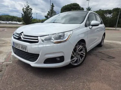 Usado Citroën C4 Exclusive 112 CV (82 kW) 2011 Blanco Berlina