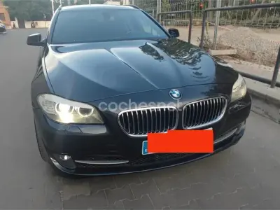 Usado BMW 520 177 CV (130 kW) 2011 Gris / plata Familiar