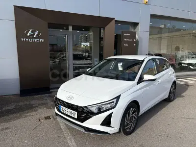 Nuevo Hyundai i20 100 CV (73 kW) 2026 Blanco Utilitario