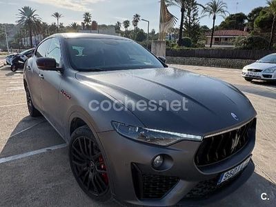 Gris / plata Usado 2020 Maserati Levante SUV | 52.500 €