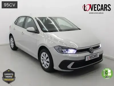Usado VW Polo 95 HP (69 kW) 2022 Cinzento Sedan