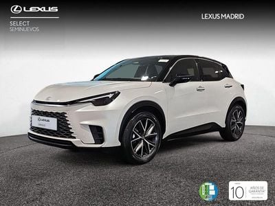 Lexus LBX