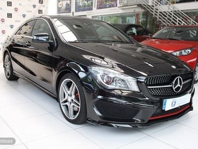 Negro Usado 2015 Mercedes CLA220 AMG Berlina | 26.900 € (Caro)