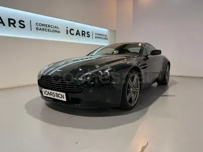 Usado Aston Martin V8 Vantage 426 CV (313 kW) 2011 Negro Coupe