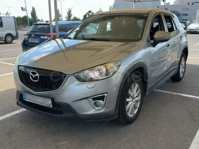 Usado Mazda CX-5 Style 150 CV (110 kW) 2015 Gris / plata SUV