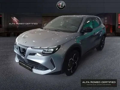 Usado Alfa Romeo GT Junior Edizione Speciale 136 CV (100 kW) 2025 Gris SUV