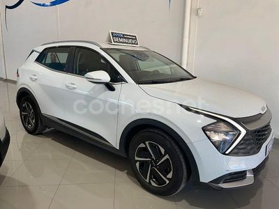 Blanco Usado 2024 Kia Sportage SUV | 26.900 € (Un poco caro)