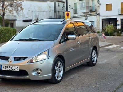 Usado Mitsubishi Grandis Intense+ 136 CV (100 kW) 2008 Beige Monovolumen