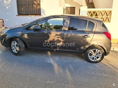 Usado Opel Corsa Cosmo 85 CV (62 kW) 2011 Negro Utilitario