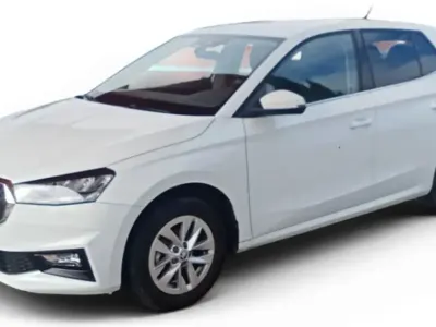 Usado Skoda Fabia Selection 80 CV (58 kW) 2024 Blanco Utilitario