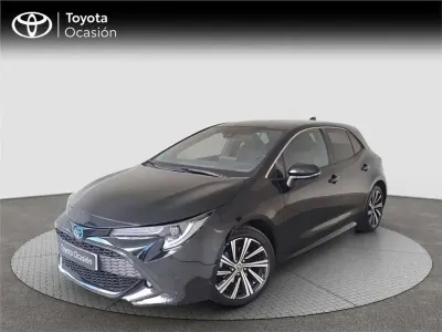 Usado Toyota Corolla Style 122 CV (89 kW) 2022 Negro Monovolumen