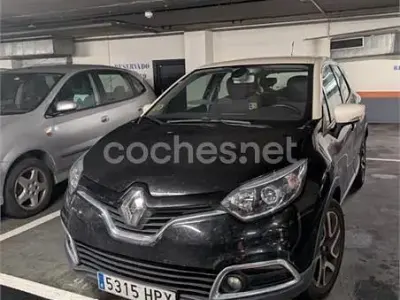 Usado Renault Captur Zen 90 CV (66 kW) 2013 Negro SUV