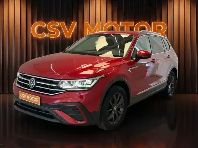 Usado VW Tiguan Life 150 CV (110 kW) 2022 Rojo SUV