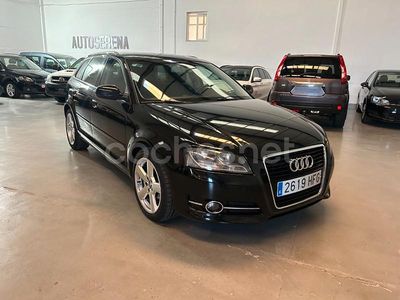 Negro Usado 2011 Audi A3 Attraction Berlina | 8900 € (Precio justo)