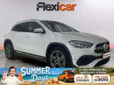 Usado Mercedes GLA200 150 CV (110 kW) 2021 Blanco SUV