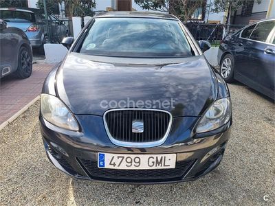 Usado Seat Leon Ecomotive 105 CV (77 kW) 2009 Negro Berlina