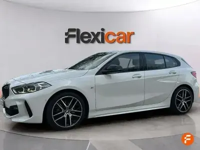 Begagnad BMW 118 140 HK (102 kW) 2021 Vit Halvkombi