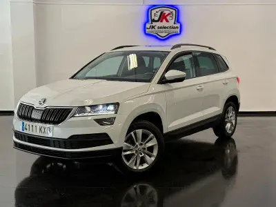 Usado Skoda Karoq Ambition 115 CV (84 kW) 2019 Blanco SUV