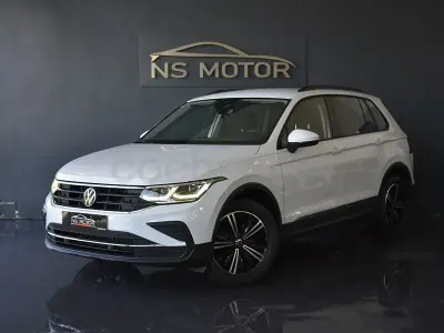 Usado VW Tiguan Life 150 CV (110 kW) 2022 Blanco SUV
