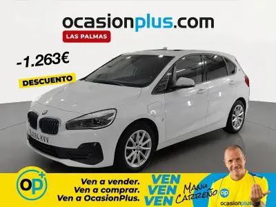 Usado BMW 225 Active Tourer iPerformance 224 CV (164 kW) 2019 Blanco Monovolumen