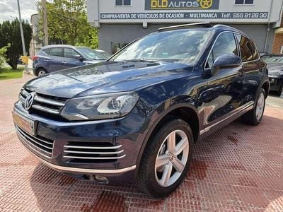 Second-hand VW Touareg Terrain Tech 245 CP (180 kW) 2013 Albastru SUV