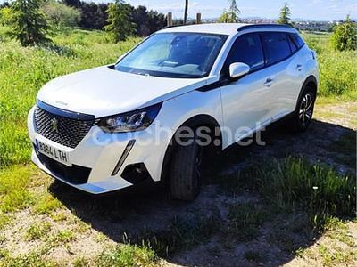 Usado Peugeot 2008 Allure 110 CV (80 kW) 2021 Blanco SUV