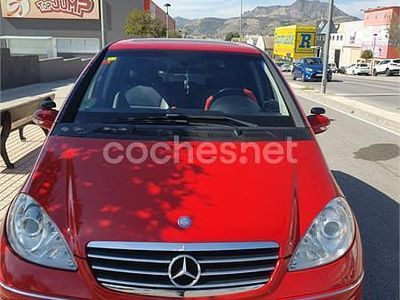 Usado Mercedes A170 Avantgarde 116 CV (85 kW) 2006 Rojo Monovolumen