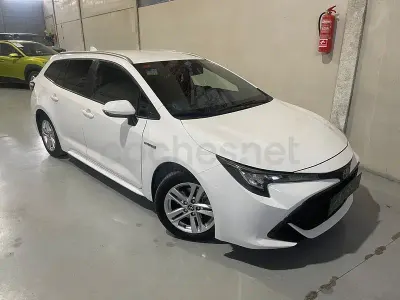 Usado Toyota Corolla Active 122 CV (89 kW) 2021 Blanco Familiar