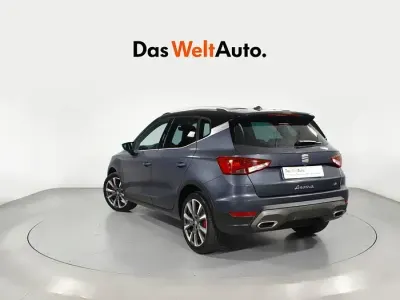 Usado Seat Arona FR 115 CV (84 kW) 2025 Gris SUV