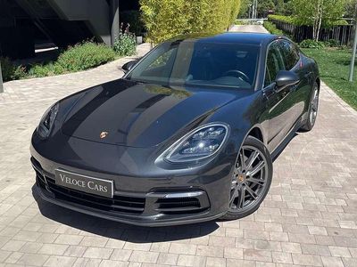 Begagnad Porsche Panamera 4 Executive 462 HK (339 kW) 2018 Grå Sedan
