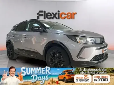 Usado Opel Grandland X GS Line 130 CV (95 kW) 2022 Gris SUV