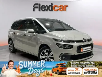 Usado Citroën Grand C4 Picasso Feel 130 CV (95 kW) 2017 Gris / plata Monovolumen
