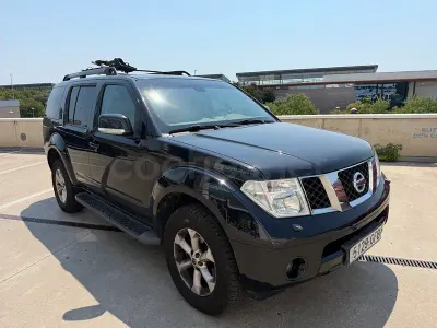 Usado Nissan Pathfinder 171 CV (125 kW) 2008 Negro SUV