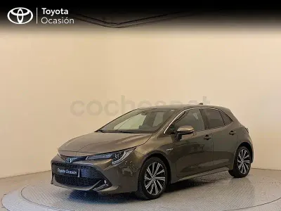 Usado Toyota Corolla Style 122 CV (89 kW) 2021 Verde Berlina