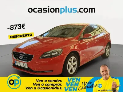 Usado Volvo V40 Kinetic 120 CV (88 kW) 2016 Rojo