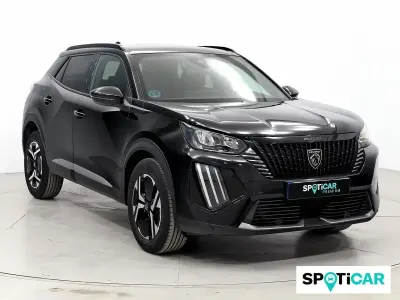 Usado Peugeot 2008 Allure 100 CV (73 kW) 2023 Negro SUV