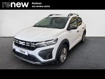 Usado Dacia Sandero Essentiel 91 CV (66 kW) 2023 Blanco Berlina