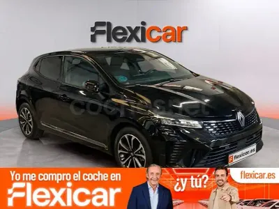 Usado Renault Clio V Techno 90 CV (66 kW) 2025 Negro Berlina