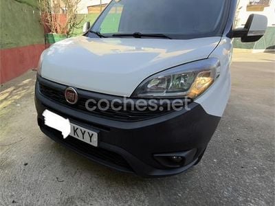 Usado Fiat Doblò Easy 120 CV (88 kW) 2019 Blanco Monovolumen