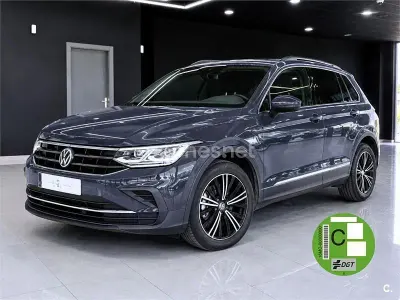 Usado VW Tiguan Life 150 HP (110 kW) 2021 Cinzento SUV
