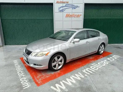 Usado Lexus GS300 Luxury Line 249 CV (183 kW) 2006 Gris / plata Berlina