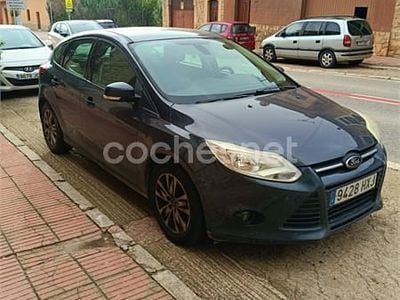 Usado Ford Focus Trend 125 CV (91 kW) 2014 Negro Berlina