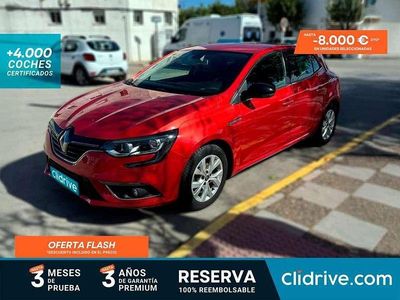 Usado Renault Mégane IV LIMITED 116 CV (85 kW) 2020 Rojo Utilitario