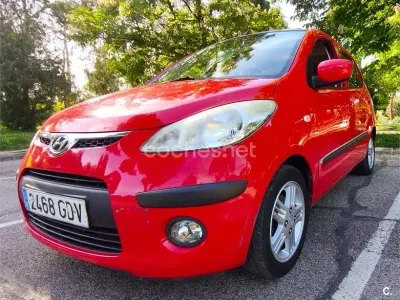 Usado Hyundai i10 Style 66 CV (48 kW) 2008 Rojo Utilitario